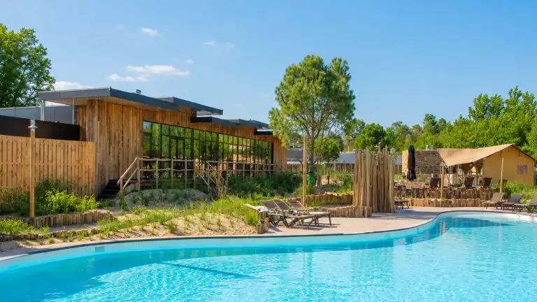 Discover Zeeland - Waterstate Wellness Hotel Goes