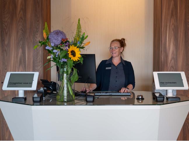 Front desk assistant (M/F)